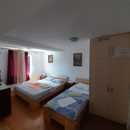 Apartments Kovacevic Petrovac Quarto foto