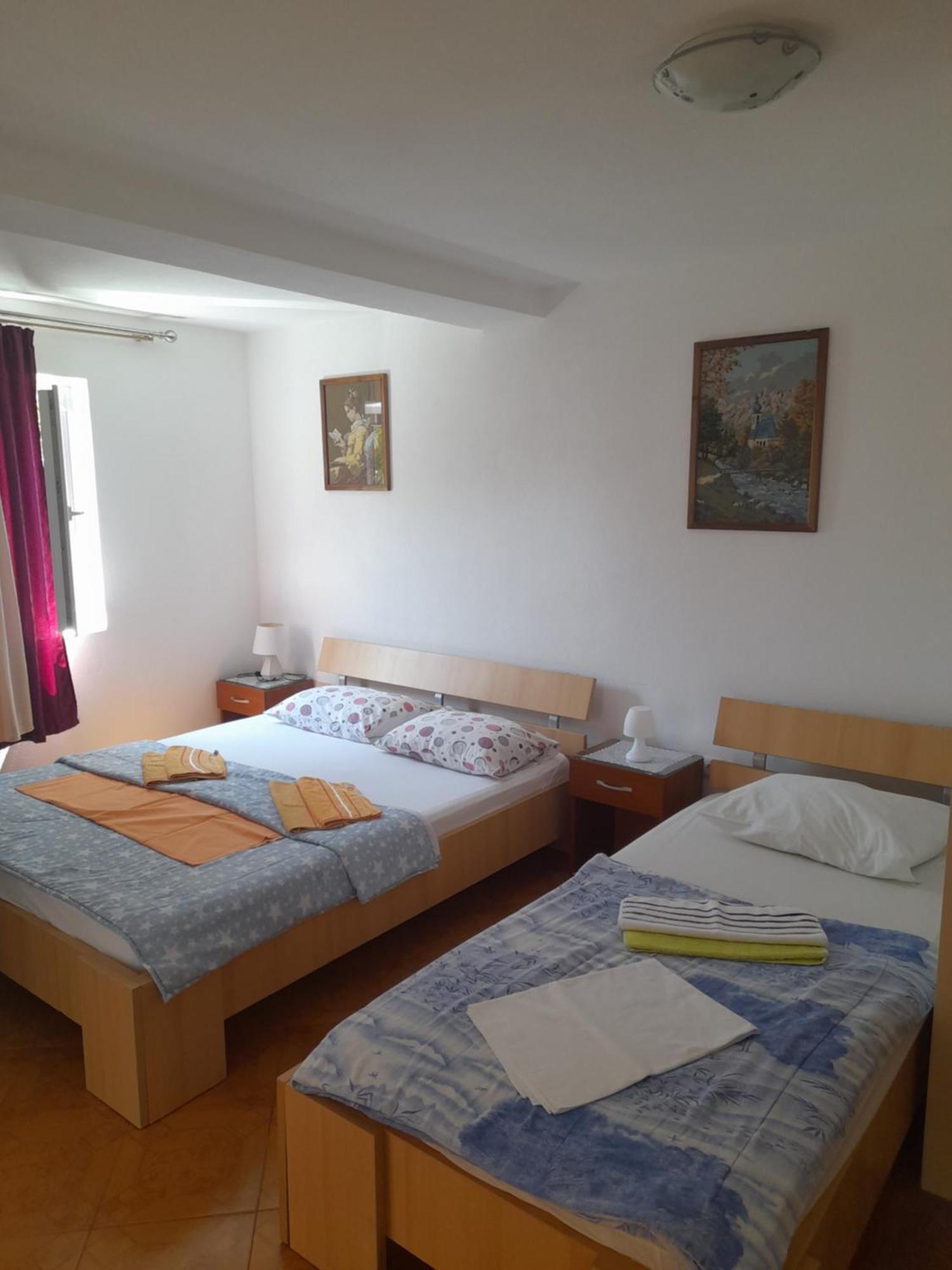 Apartments Kovacevic Petrovac Quarto foto