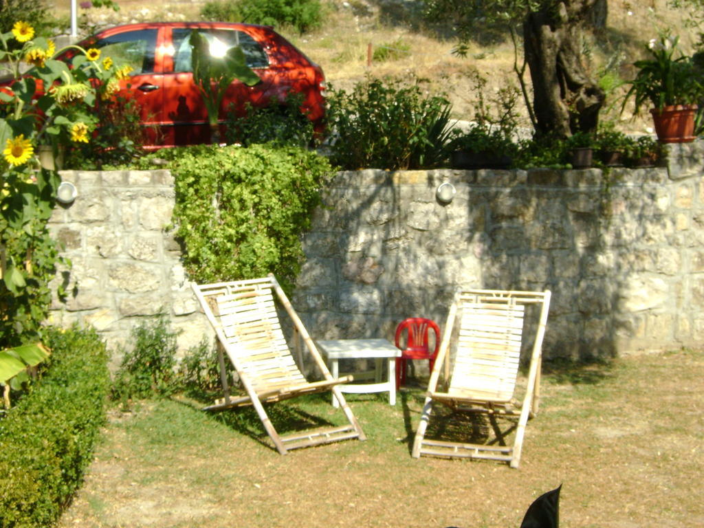 Apartments Kovacevic Petrovac Exterior foto